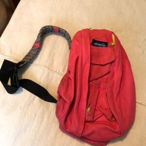 Kavu sling bag